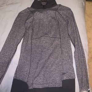 Lululemon light active wear